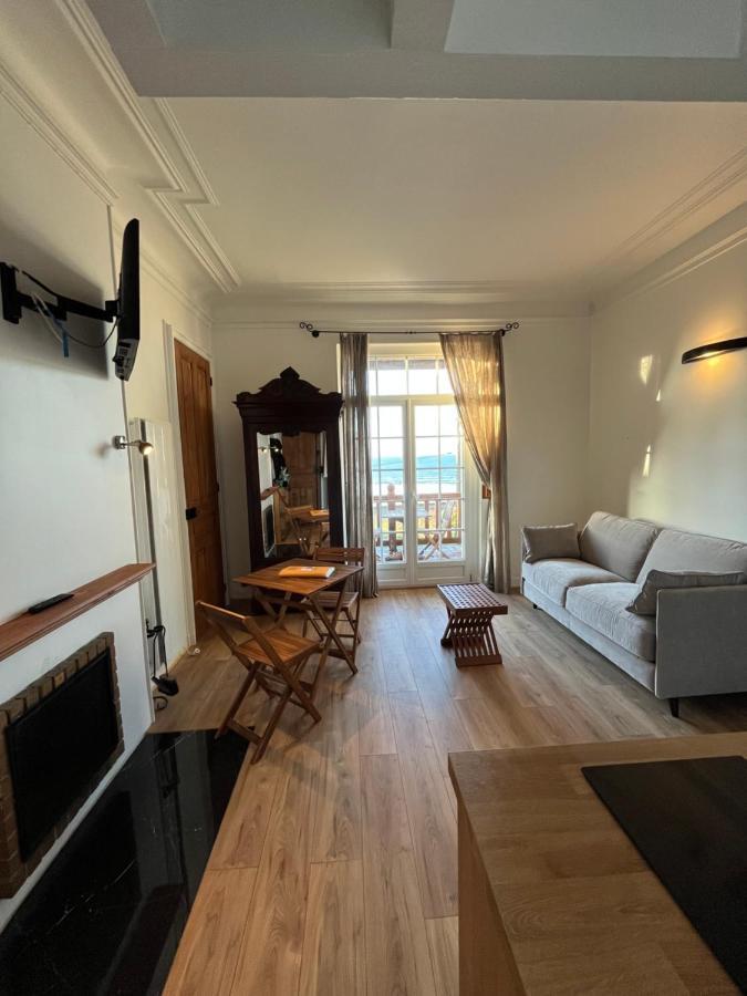 Face A La Mer Trouville-sur-Mer Bagian luar foto